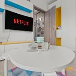 Poli Apartamento Bucarest