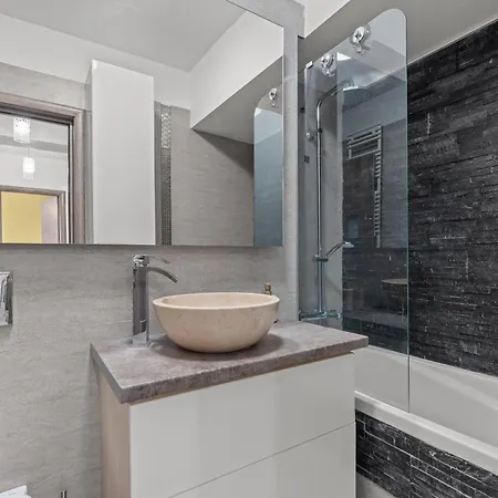 Apartment Poli Bucharest