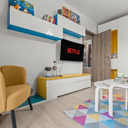 Poli * Βουκουρέστι